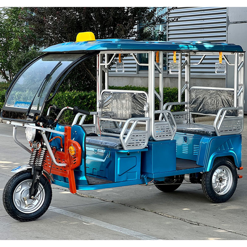 Triciclo eléctrico de pasajeros